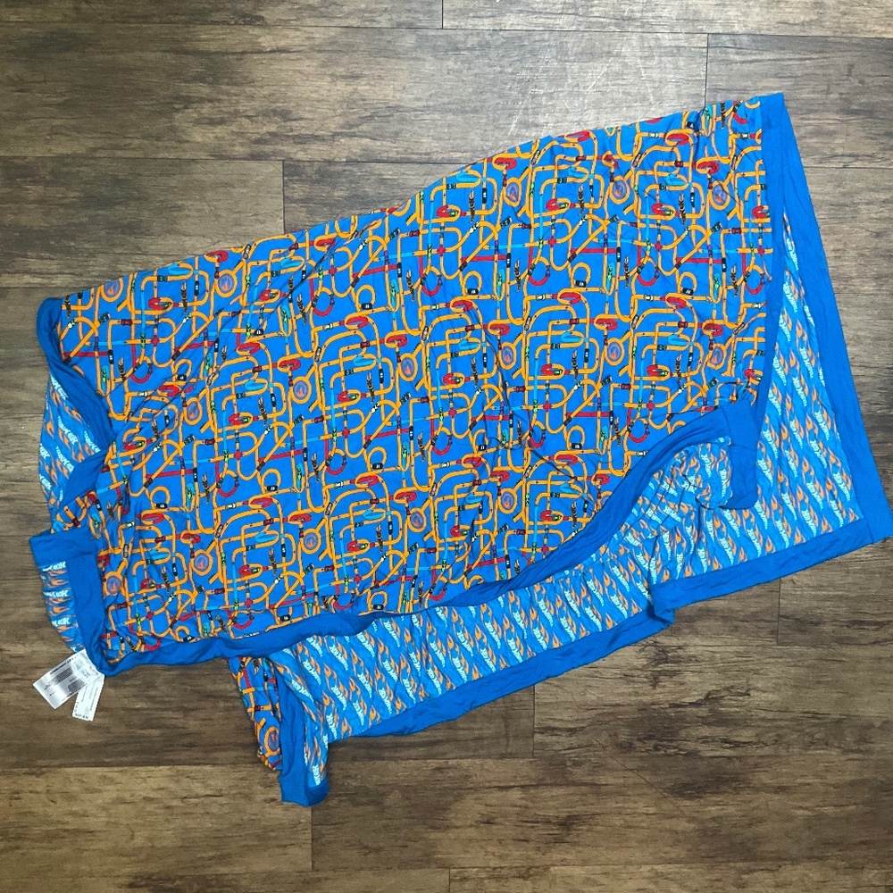 Posh peanut x Hot wheels Luxe Patoo Reversible blanket